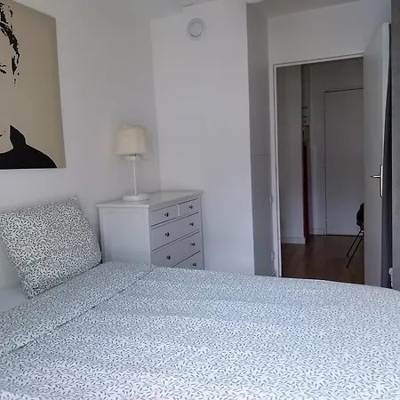 La Defense Apartment Courbevoie